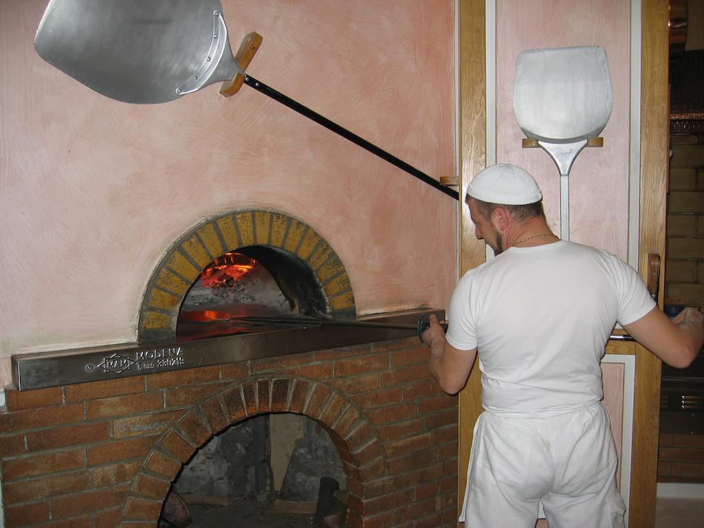 Miramonti B&B Cucina E Pizza Brentonico Buitenkant foto