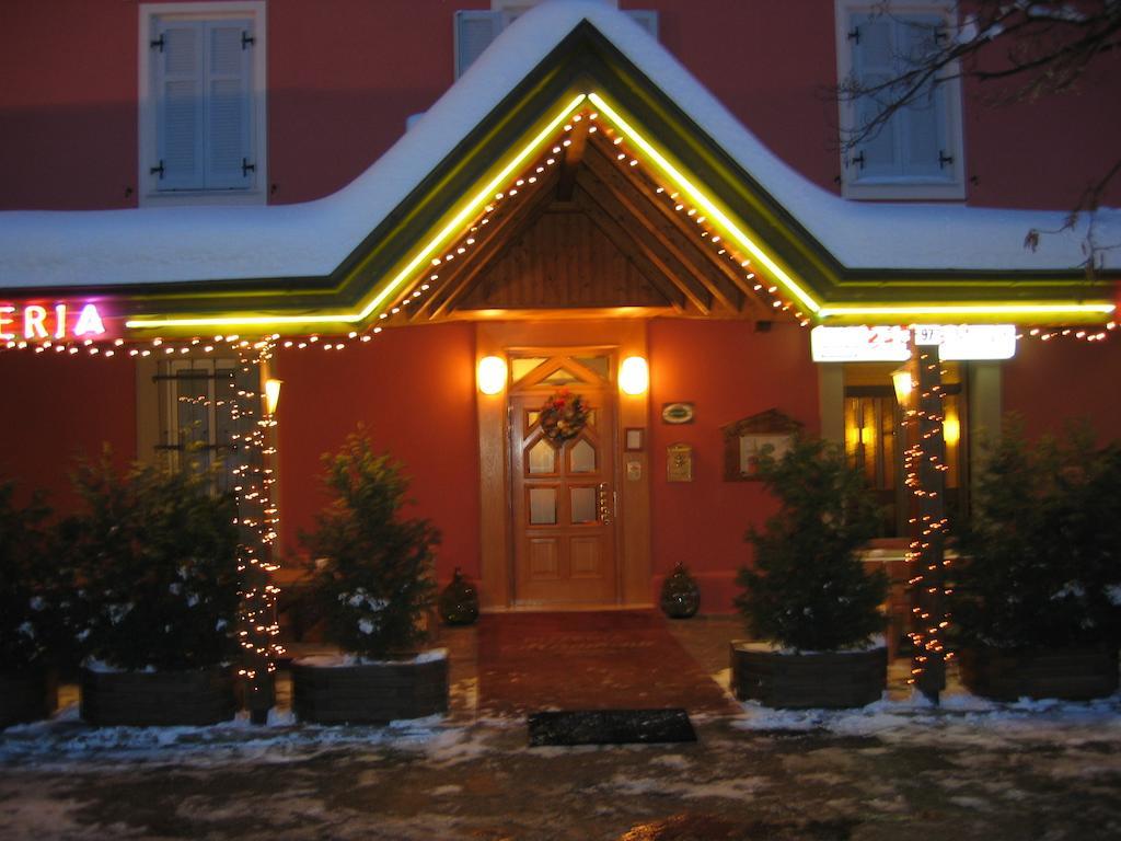 Miramonti B&B Cucina E Pizza Brentonico Buitenkant foto